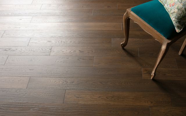 HS Oak (Raw Umber Brown)
