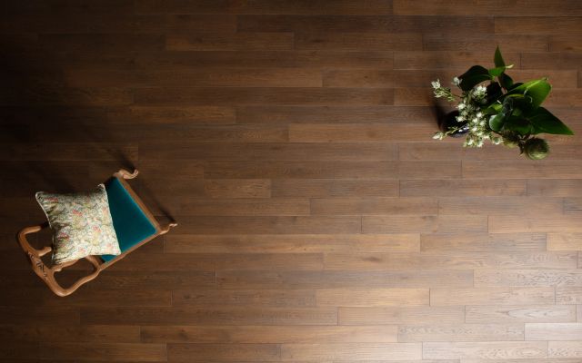 HS Oak (Raw Umber Brown)